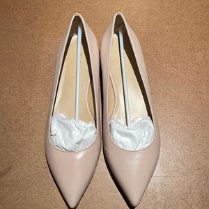 NEW IN BOX M. Gemi Pointed Toe Flats Sz 41